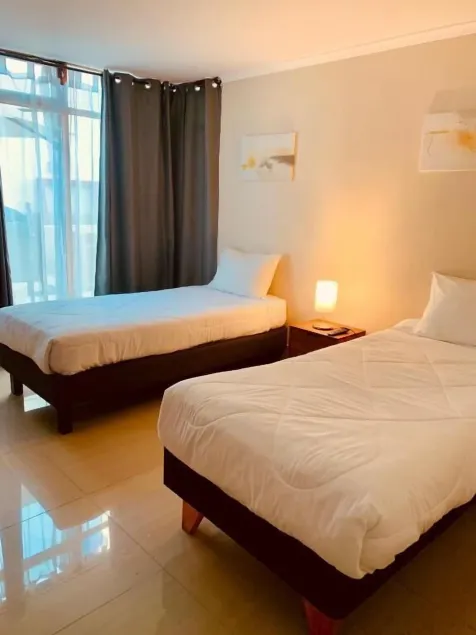 Peninsula Hostel - Room