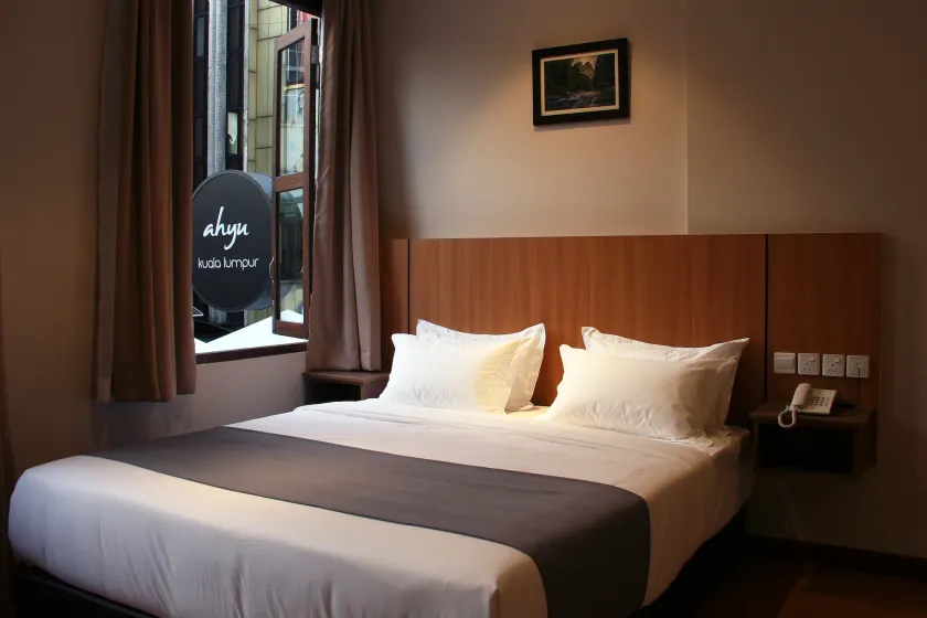 Ahyu Hotel - Image 1