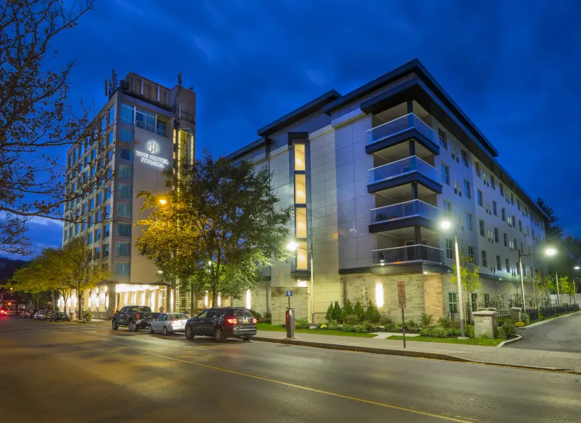 Hotel Ithaca - Image 1