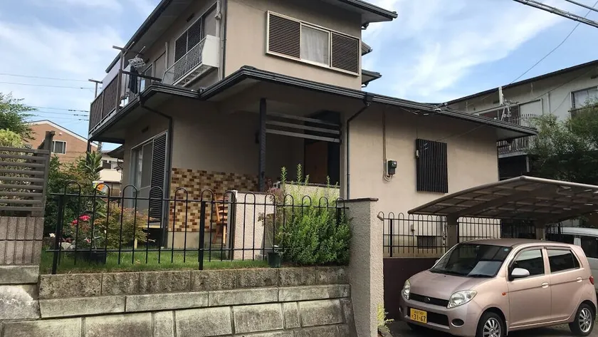 Bonel Guest House - Image 1