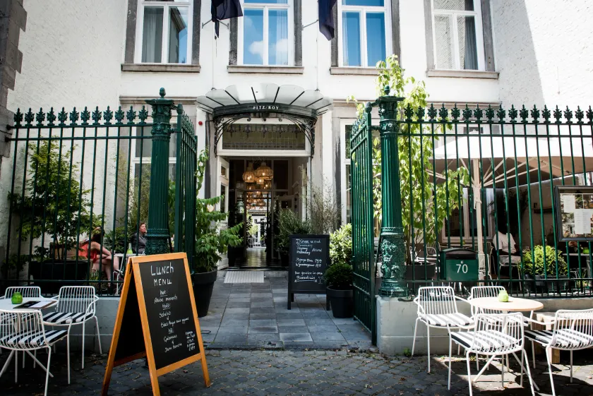 Fitz Roy Urban Hotel, Bar and Garden - Image 1