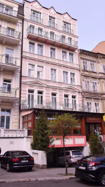Hotel Modena - Image 1