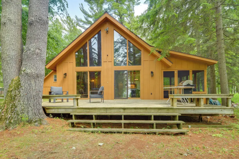 Private Beach on Shell Lake! Luxe Cabin Retreat - Image 1