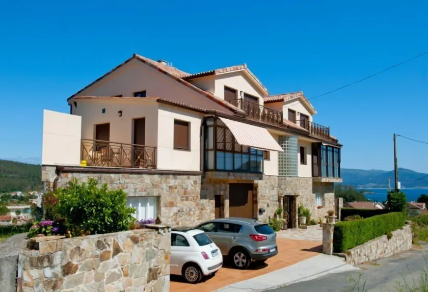 Apartamentos Rurales de Abelleira - Image 1