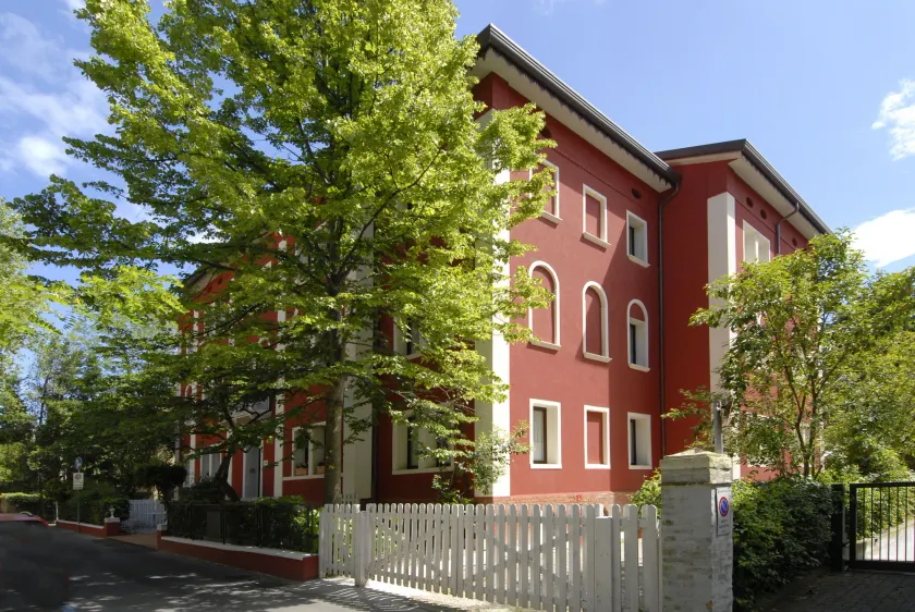 Hotel Villa Pannonia - Image 1