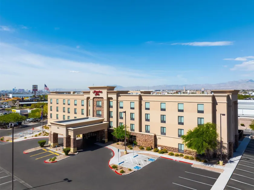 Hampton Inn Las Vegas North Speedway - Image 1