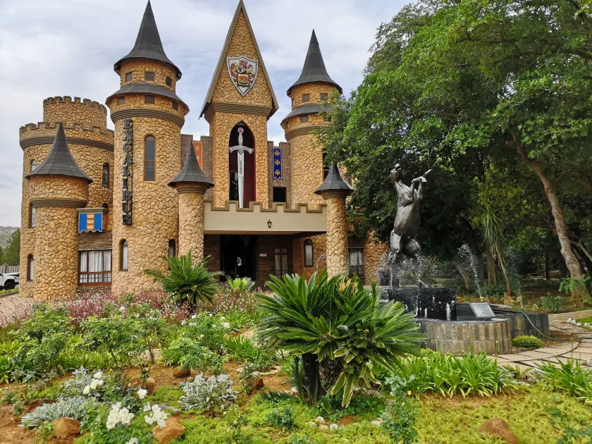 Excalibur Boutique Hotel - Image 1