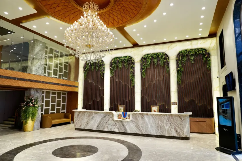 Balaji Palace Kashi - Reception