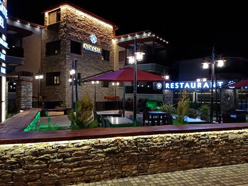 SARIGERME NEW GATE HOTEL - Image 1