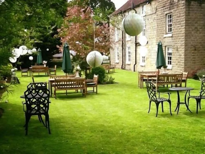 The Coachman Inn - Image 1