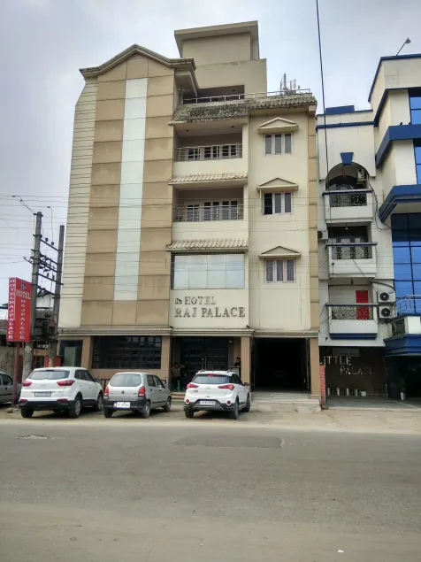 Hotel Raj Palace - Image 1
