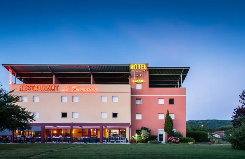 Hotel Ambotel - Image 1
