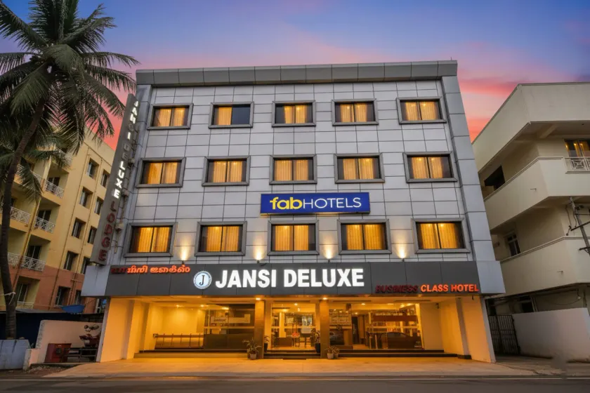 FabHotel Jansi Deluxe - Nr Gandhipuram Bus stand - Image 1