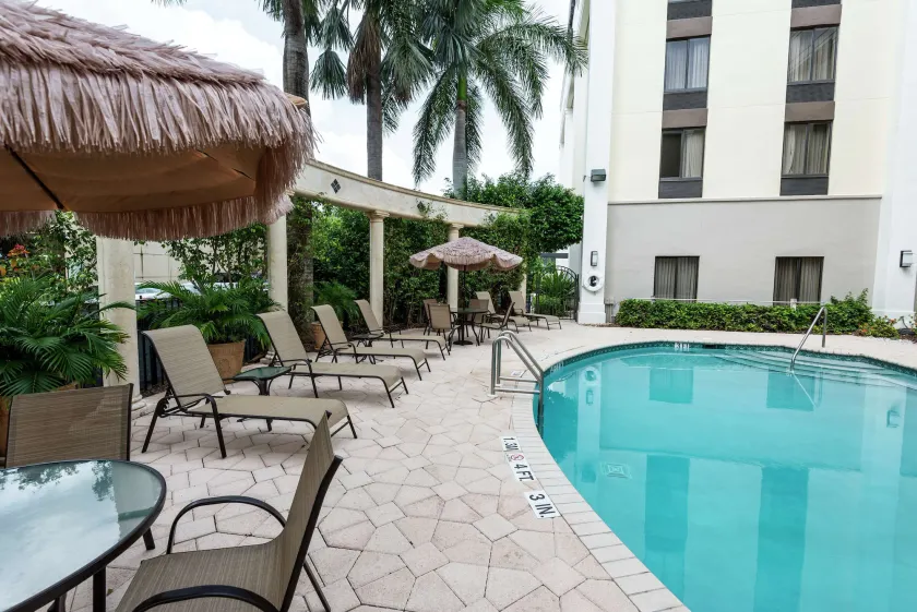 Hampton Inn Boca Raton - Image 1