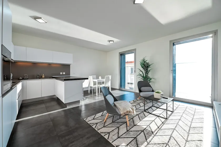 Lake View Suite Melide - Image 1