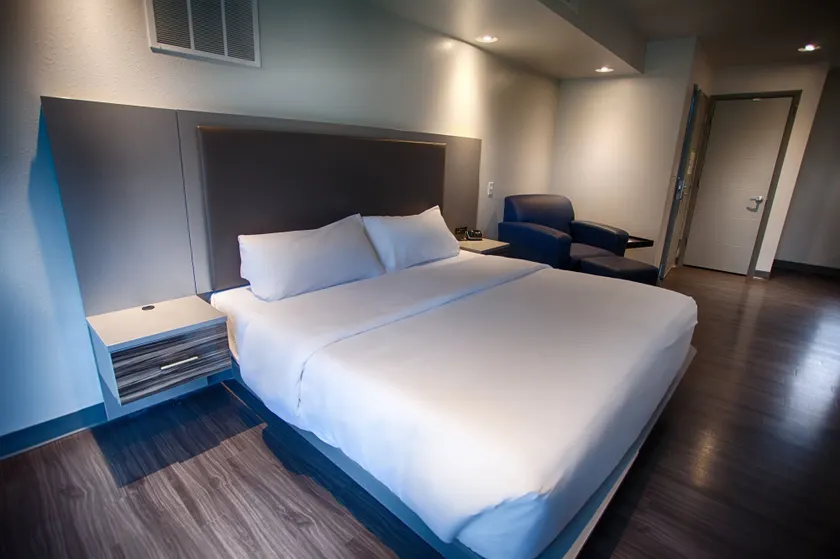 Z Loft Extended Stay Hotel - Image 1