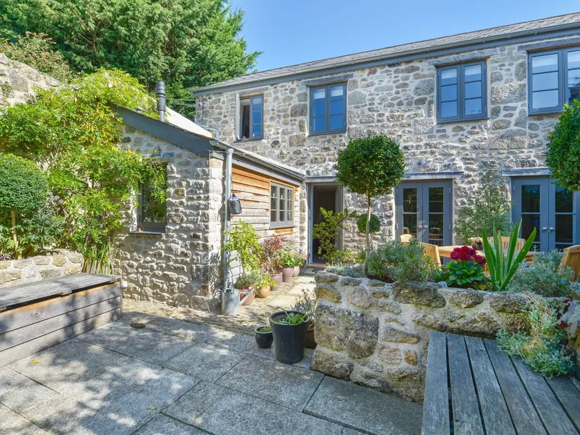 Dairy Cottage - Image 1