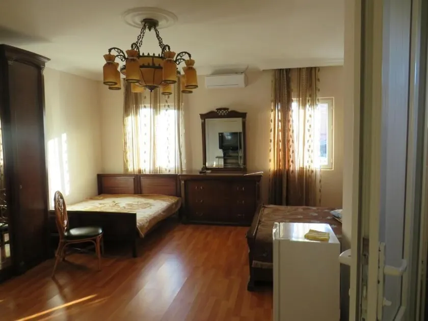 Mini Hotel on Guramishvili 22 - Image 1
