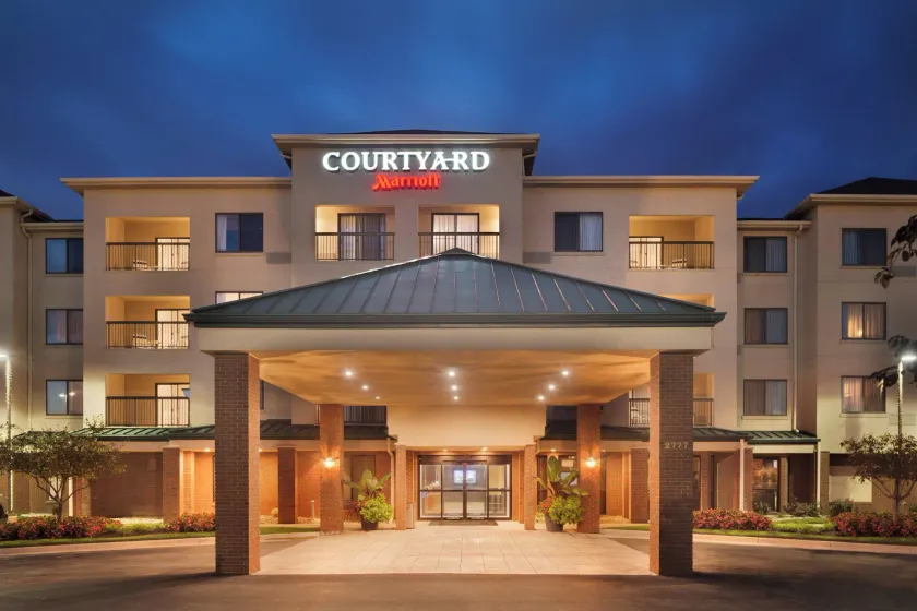 Courtyard by Marriott Dayton Beavercreek - Image 1