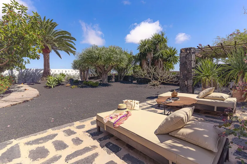 Hotel EL GRIFO - Image 1