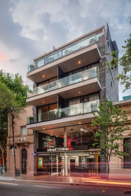 Live Soho Boutique Hotel & Apartments - Image 1
