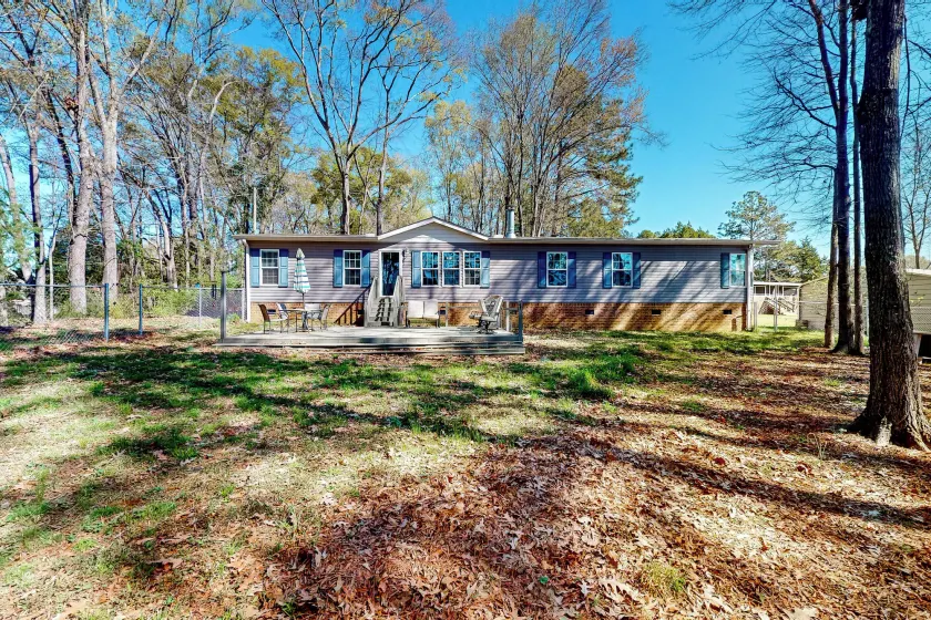 Dog Friendly: Lakefront Home w/ Dock & Kayaks - Image 1