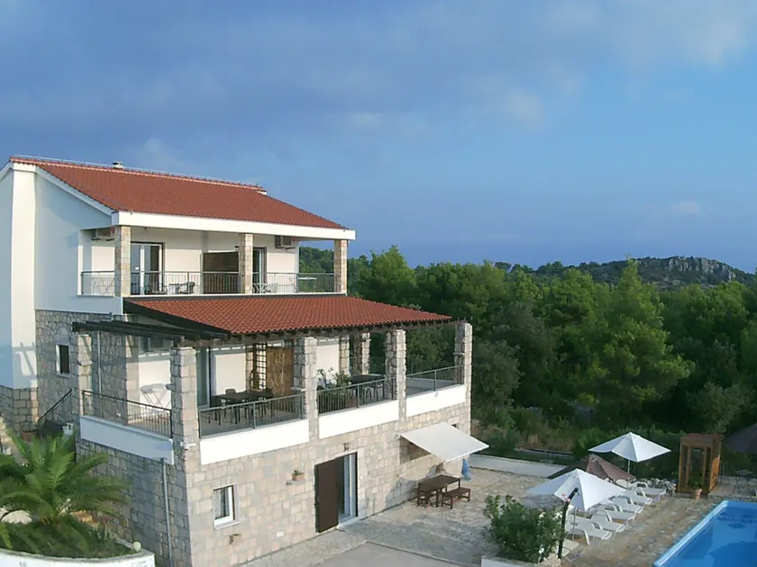 Apartments Kaić - Image 1