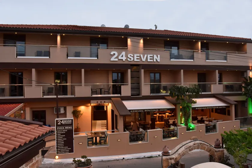 24 Seven Boutique Hotel - Image 1