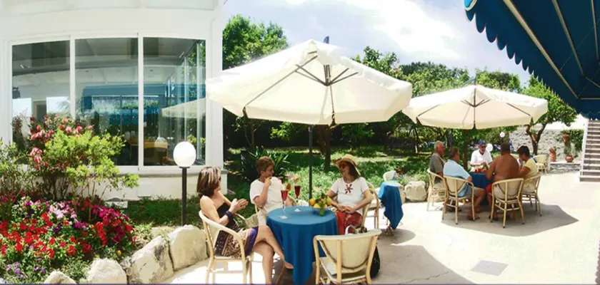 Hotel Villa Tre Sorelle - Image 1