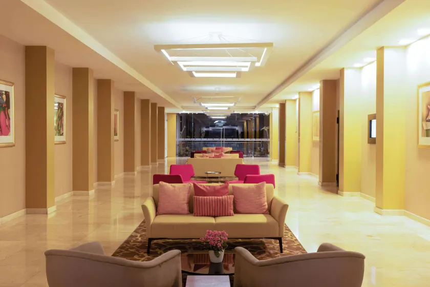 DoubleTree by Hilton Mazatlan - Lobby
