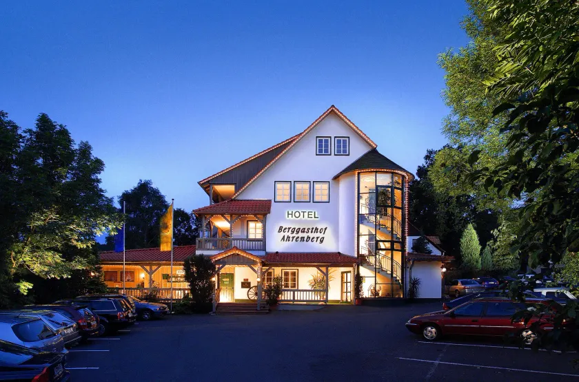 Romantik Hotel Ahrenberg - Image 1