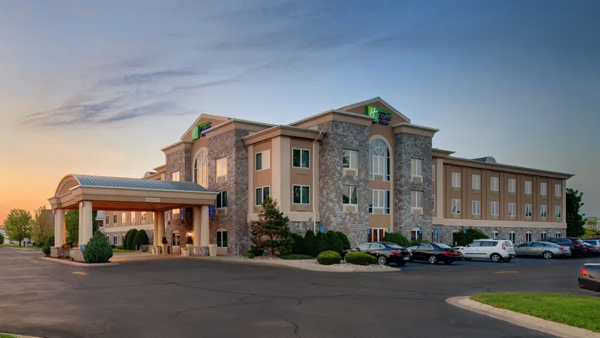 Holiday Inn Express Hotel & Suites Saginaw by IHG - Image 1