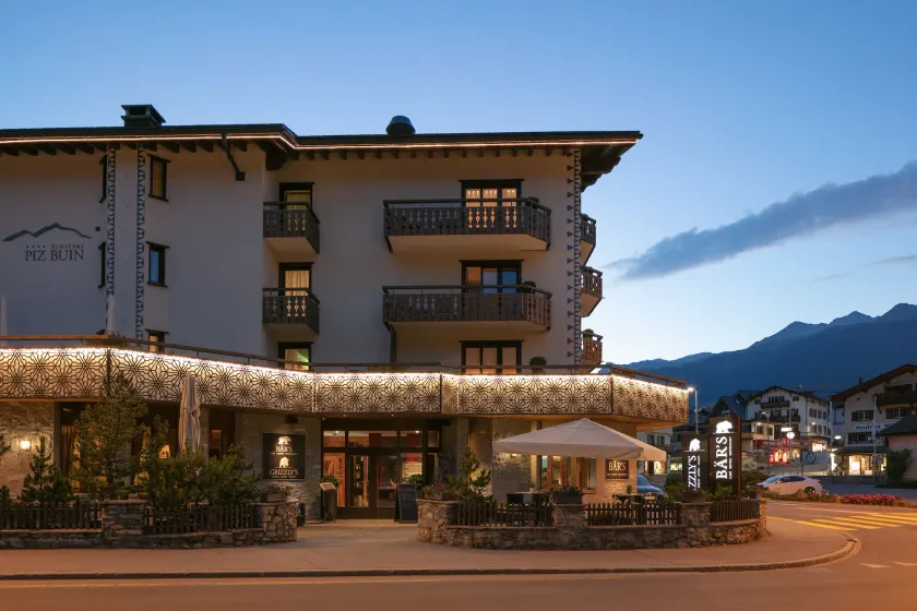 Hotel Piz Buin Klosters - Image 1