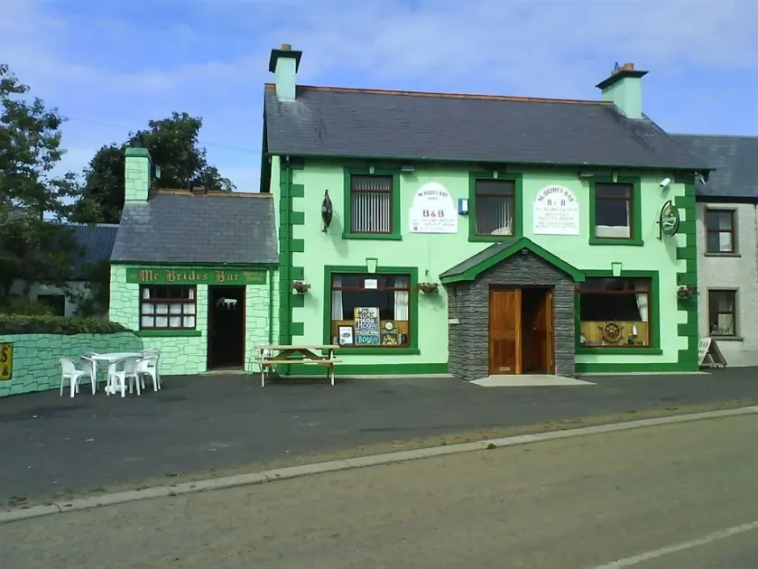 Causeway tavern bed & breakfast - Image 1
