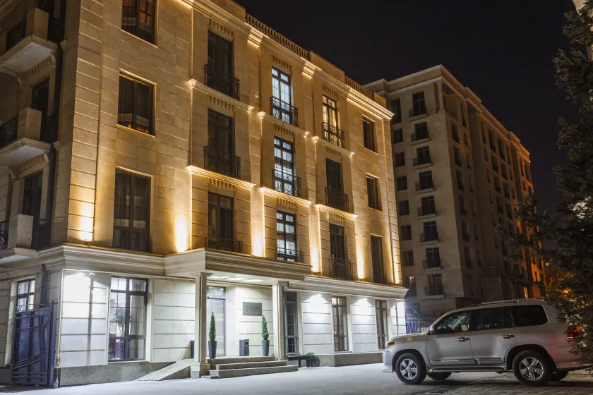 Solutel Hotel - Image 1