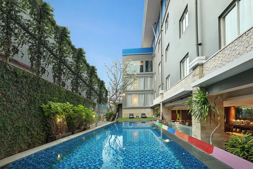 Primera Hotel Seminyak - Image 1