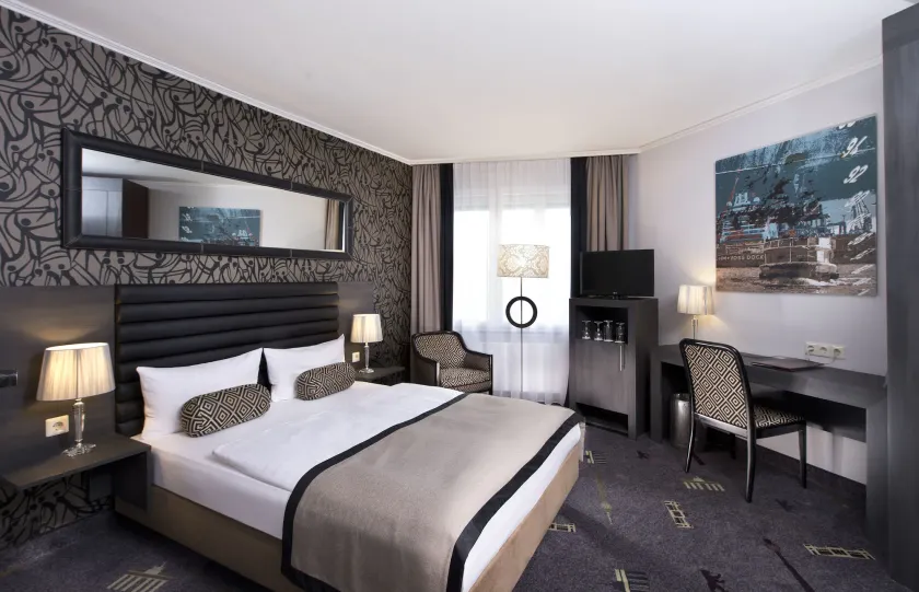 Park Hotel am Berliner Tor - Image 1