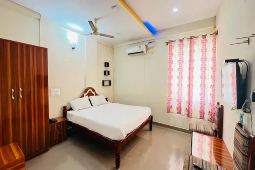 FabHotel Sangama Comfort - Image 1