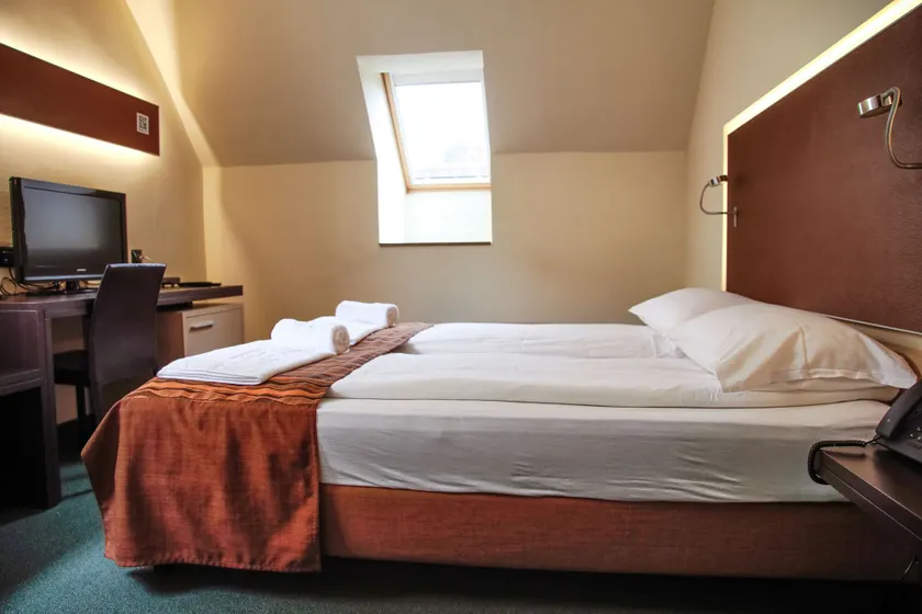 Hotel Lent - Image 1