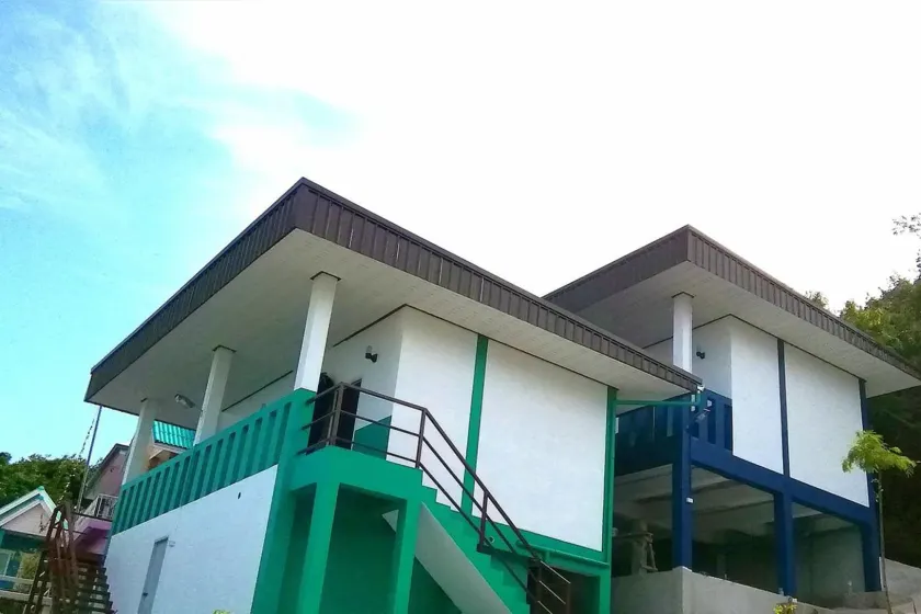 Neutron Bungalow - Image 1