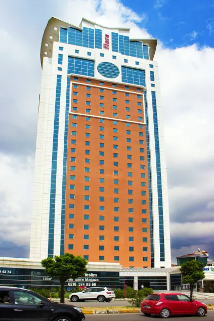 D&D Suites Flora - Image 1