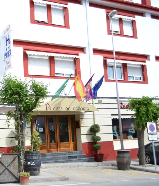 Hotel Puerta de Cazorla - Image 1