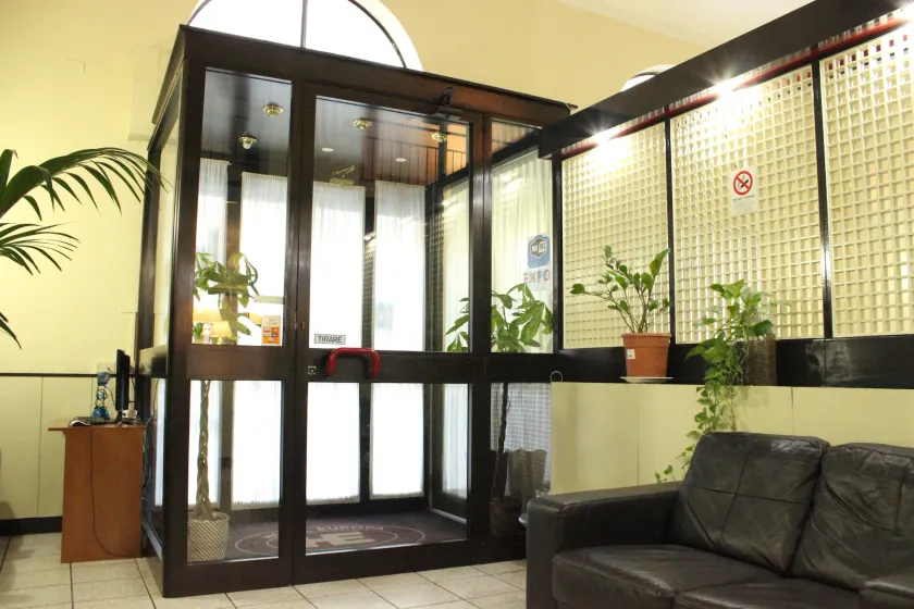 Hotel Europa - Entrée intérieure