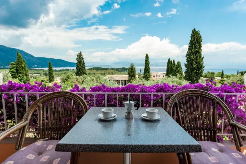Marilena Apartments & Studios - Image 1