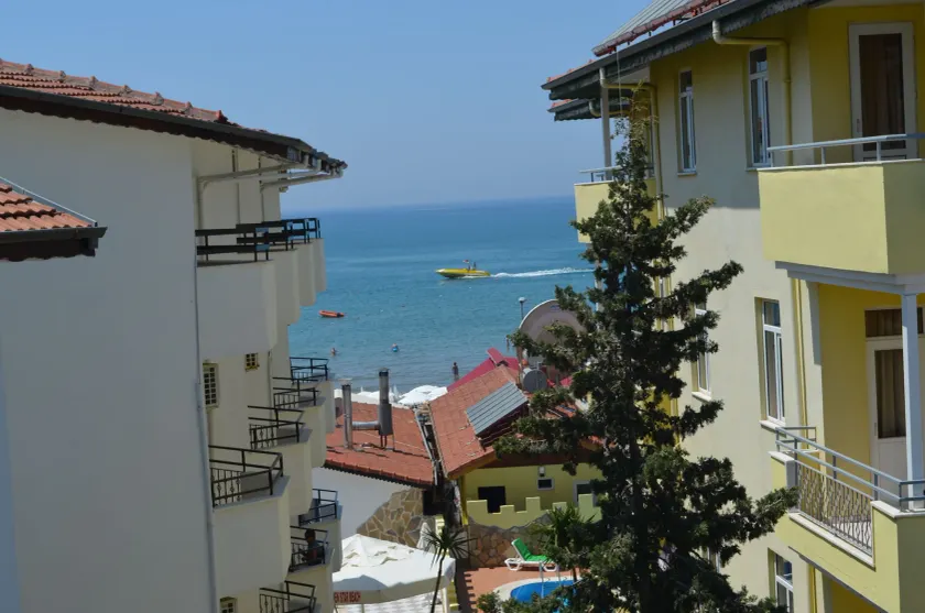 Delphin Apart Hotel - Image 1