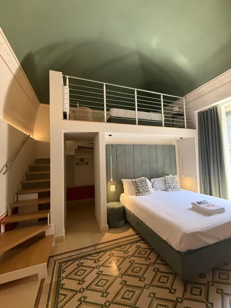 Bellavitarooms-Fiore di Maggio Luxury Suites - Image 1