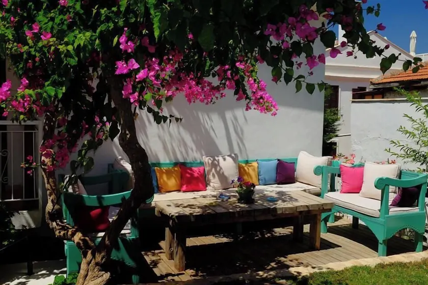 The White House Kalkan - Image 1