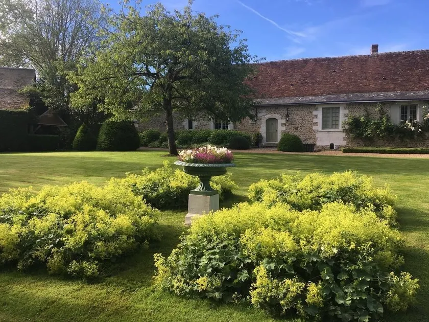 Le Manoir de Maucartier - Image 1