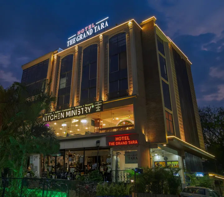 Hotel The Grand Tara - Image 1