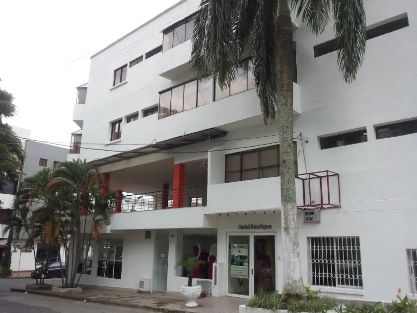 Hotel Plaza Mayor Cali - Image 1